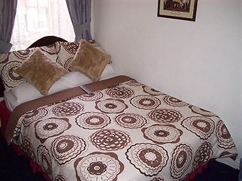 The Silverdene Hotel Blackpool Bagian luar foto